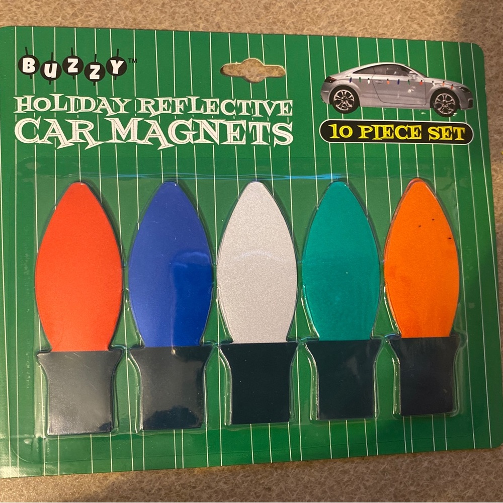 Reflective Light Bulb shaped Magnets Ornament Christmas Car Refrigerator QTY 10